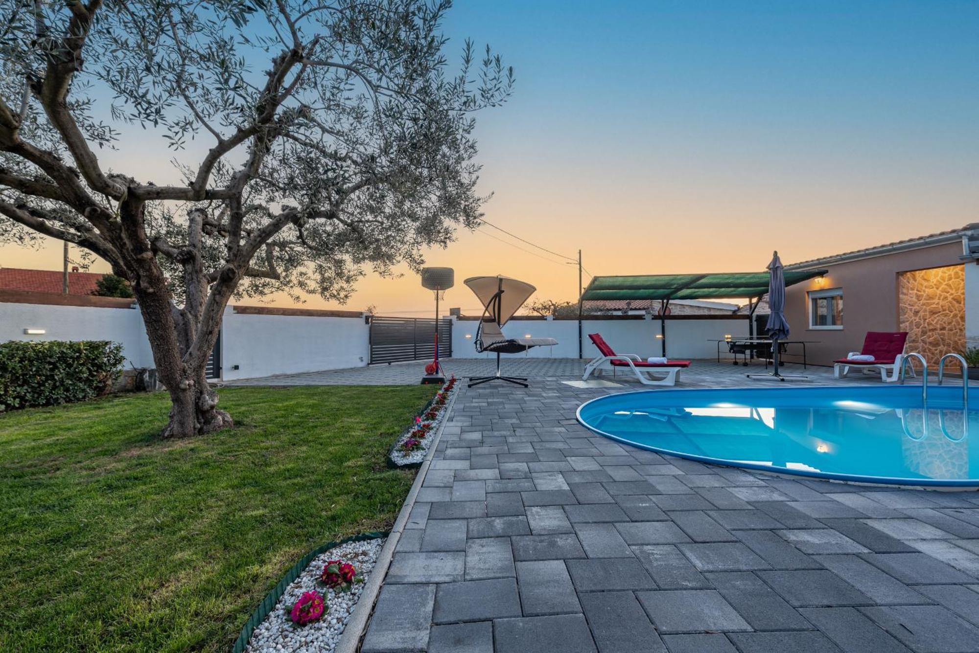Villa Luma Zadarvillas Gorica  Buitenkant foto