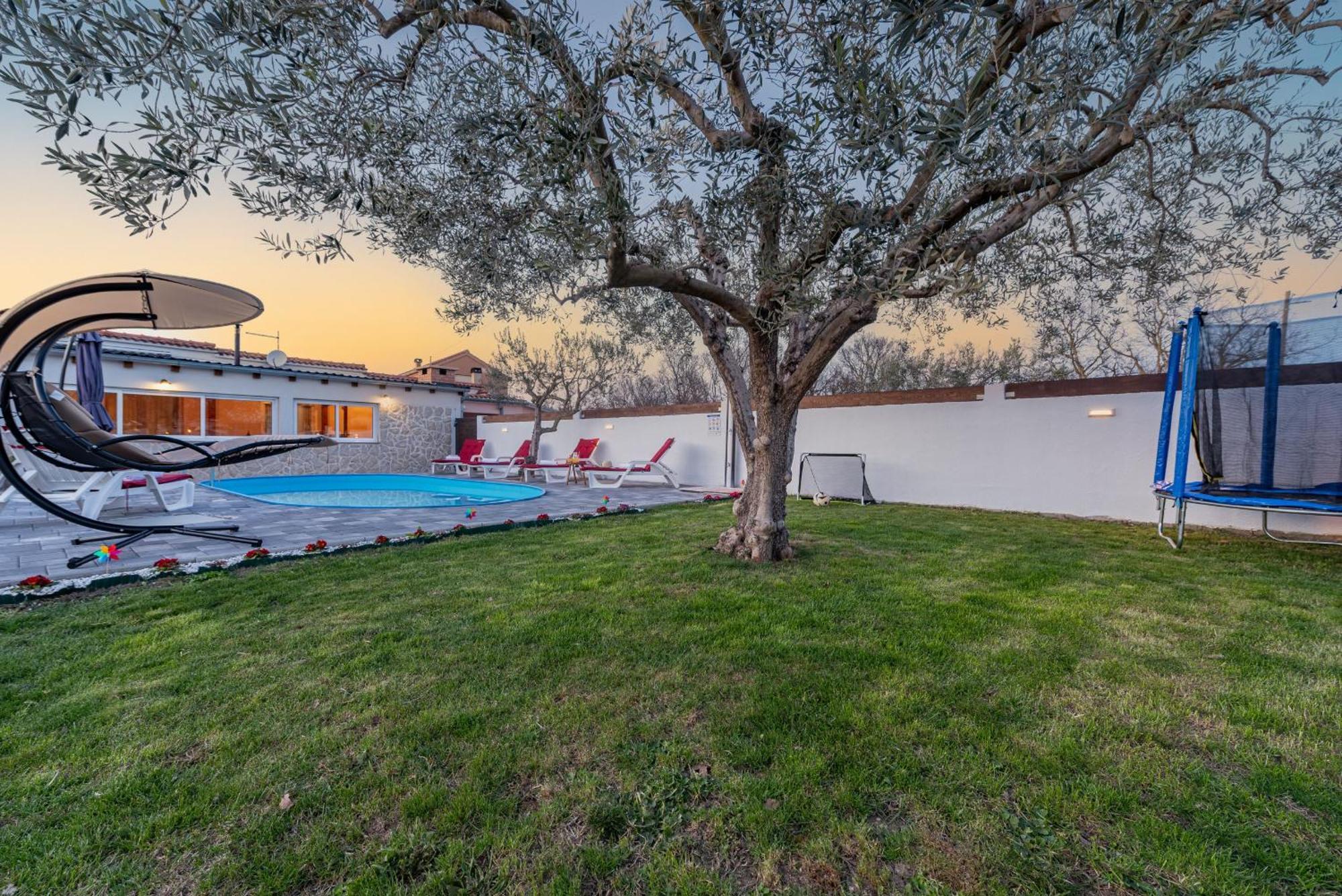 Villa Luma Zadarvillas Gorica  Buitenkant foto