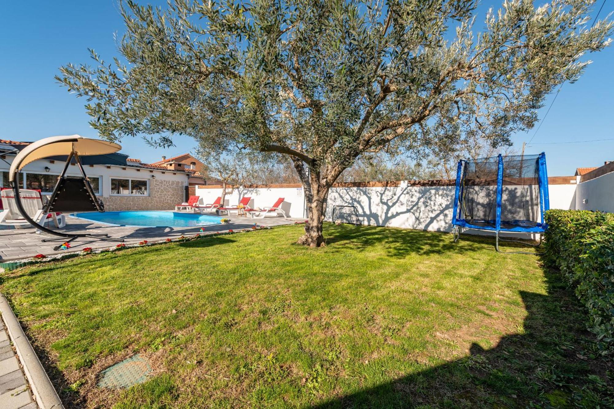 Villa Luma Zadarvillas Gorica  Buitenkant foto